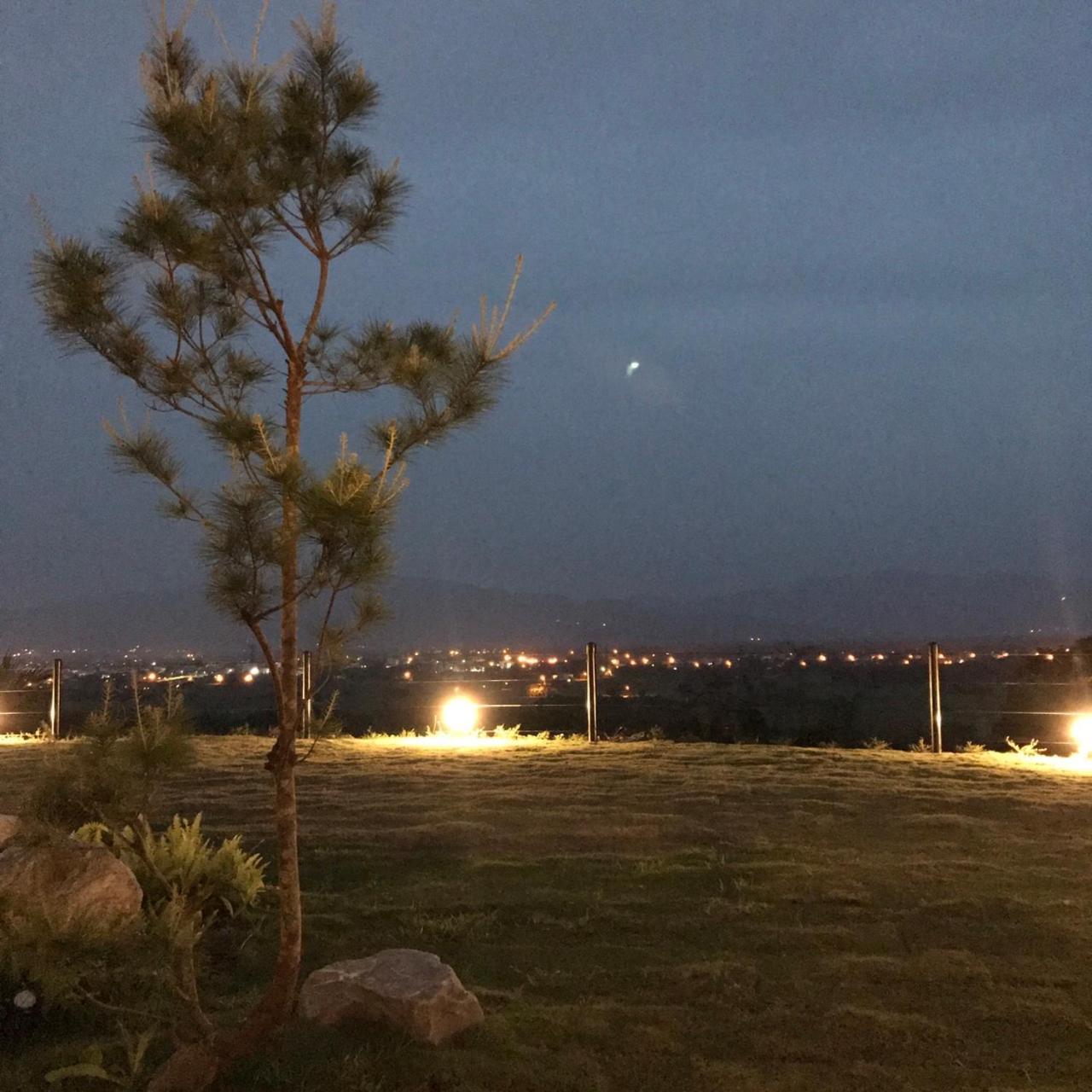Sunrise Forest Fenglin Exterior photo